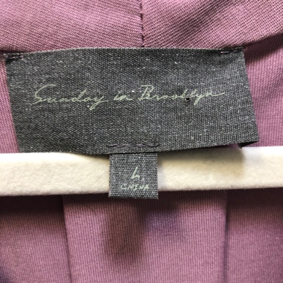 Anthropologie – Sunday in Brooklyn sleeveless draped top size 4 - Picture 3 of 3